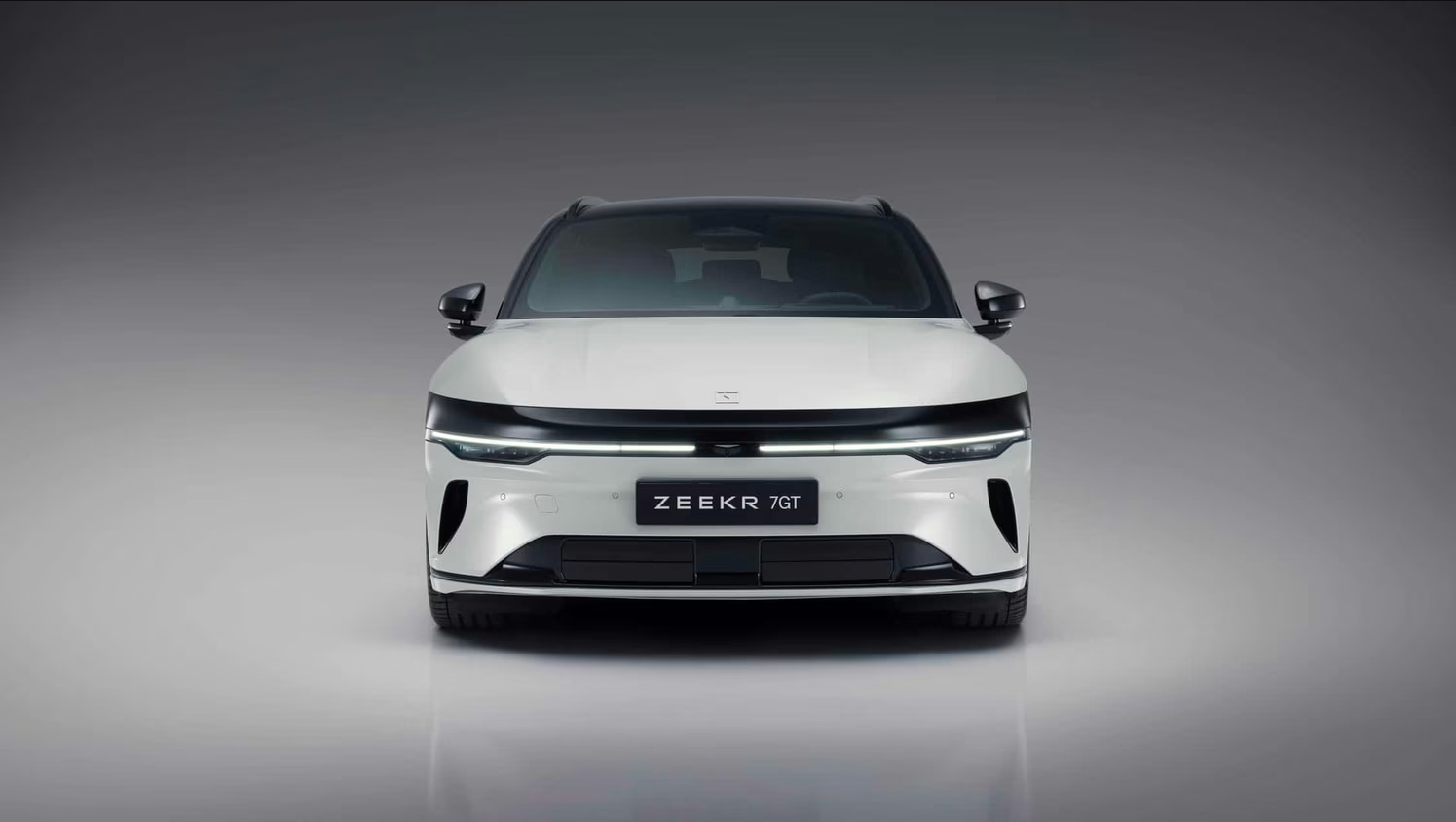Zeekr 7GT Avrupa’da Yollara Çıkıyor!